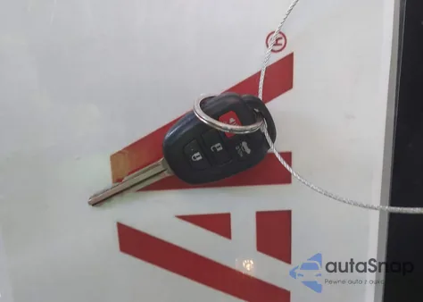 2013 Toyota Camry Le z USA, uszkodzony, nr VIN 4T4BF1FK6DR275278